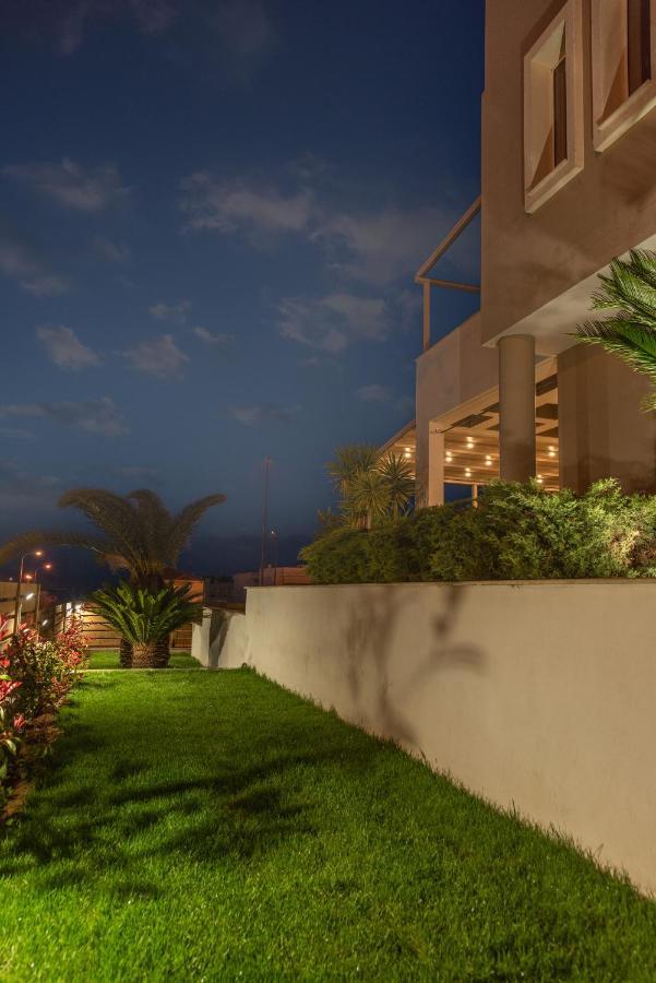 Villa Luminous Nea Iraklitsa Exterior foto